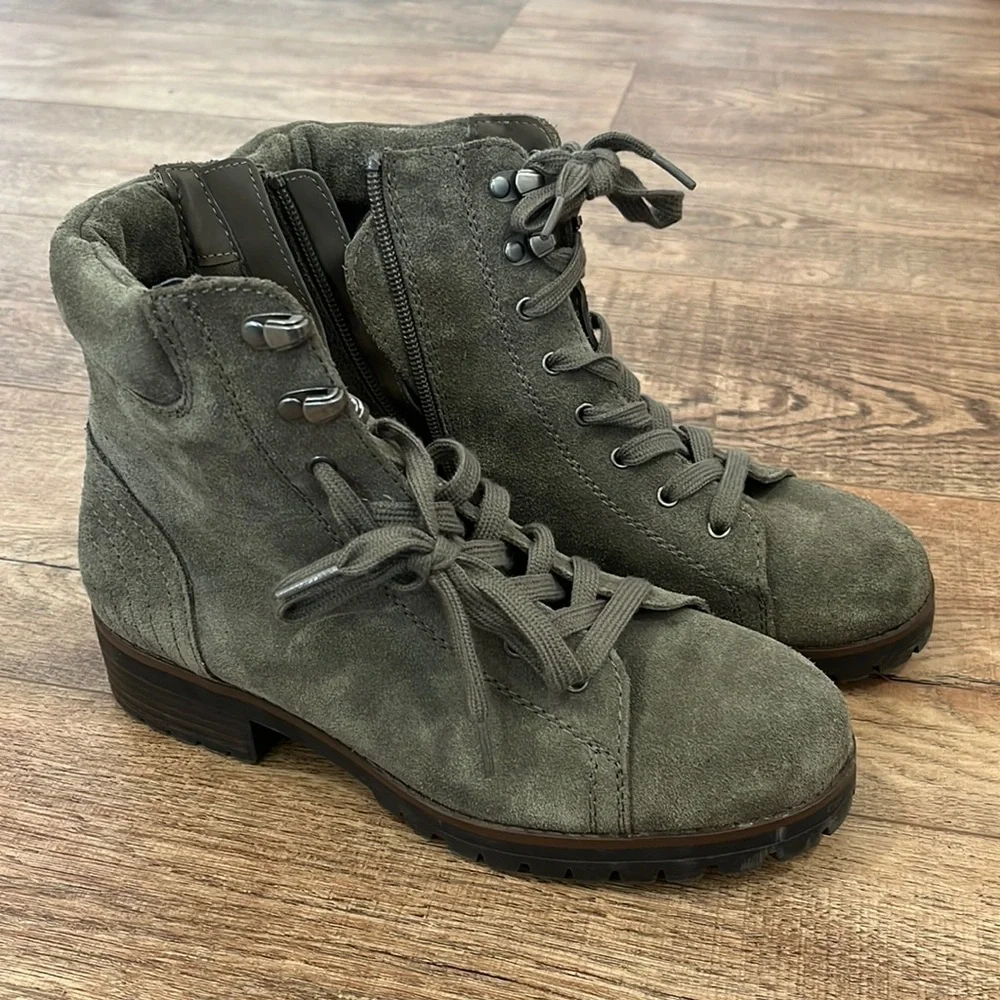 Combat boots - Picture 1 of 7